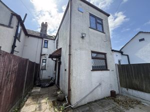 Photo 29- click for photo gallery